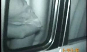 Изнасилването се balgarsko porno случва.