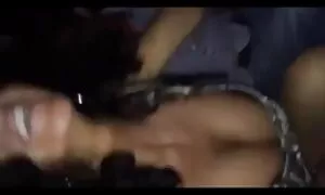 Прави любов в спалнята. български порно клипове