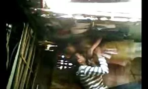 Руската красавица български порно дойде за масаж.