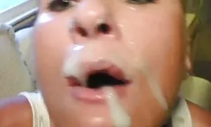 Малка бяла кожена каишка български porno